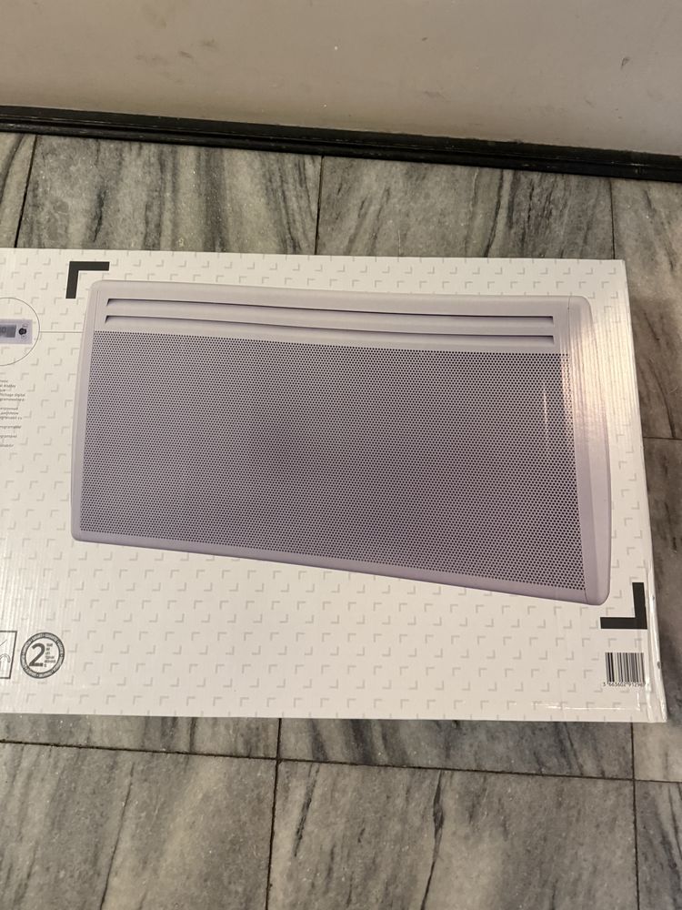 Grzejnik promiennikowy Dillam 2000 W