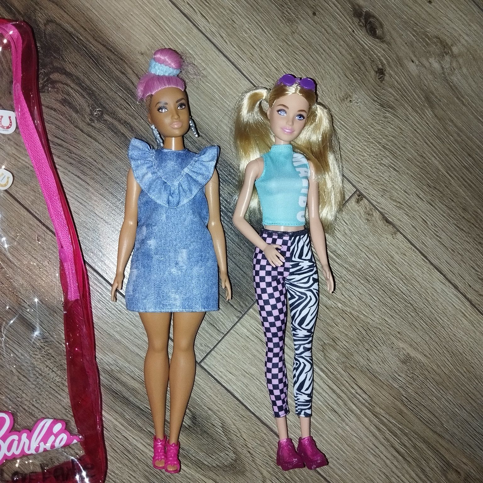 Lalki Barbie Fashionista jak nowe