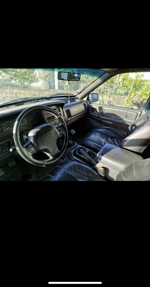Jeep grand cherokee 2.5 115cv com 214000km ano1999 inspecao e selo ok