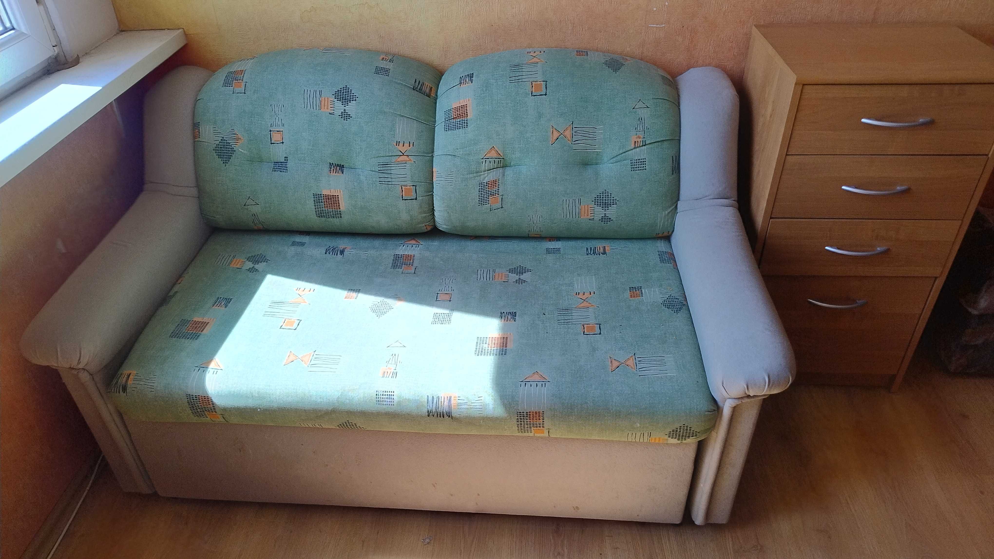 Sofa sprzedam tanio