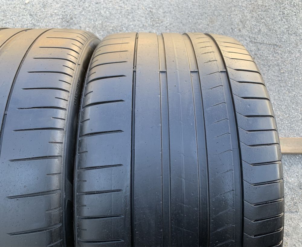 Шини Pirelli PZero PZ4 315/30 R21 пара