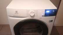 Suszarka Electrolux EW8H458BP
