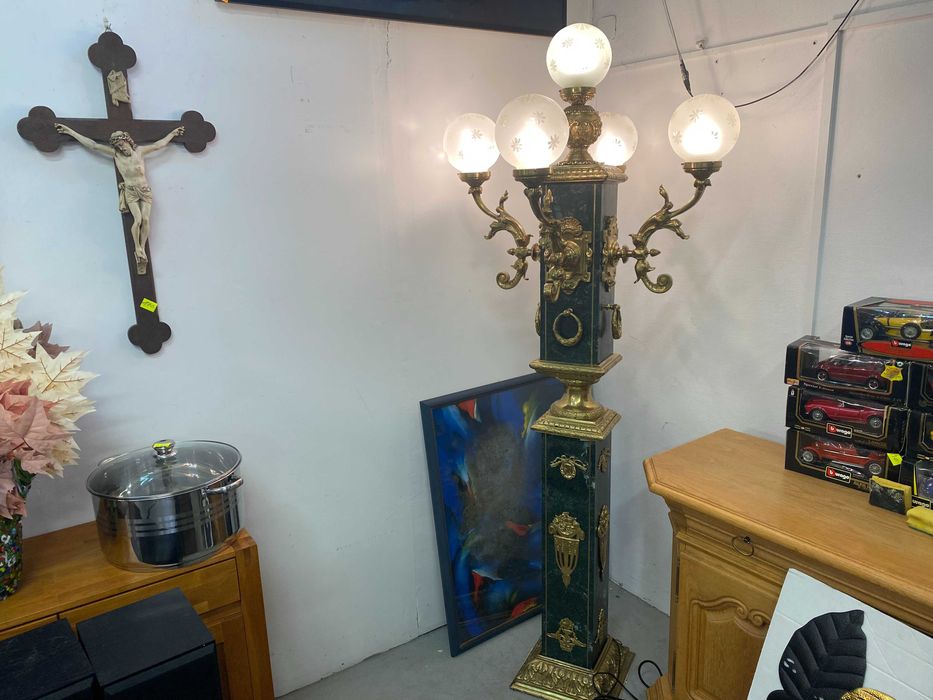 Piękna Pałacowa Stojąca Lampa Marmurowa Mosiężna Marmur Mosiądz