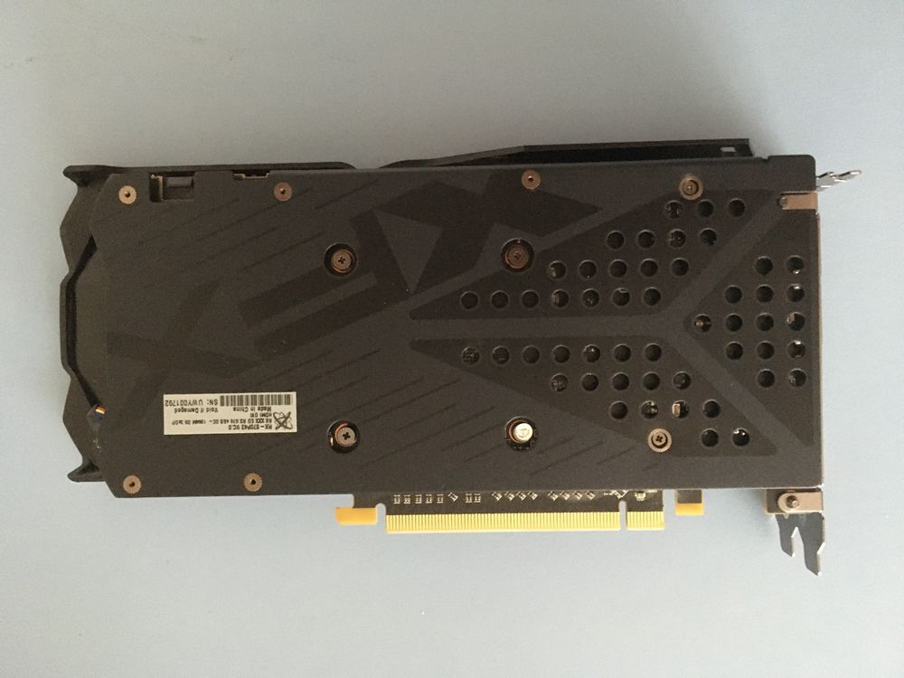 Відеокарта XFX RX 570 4gb