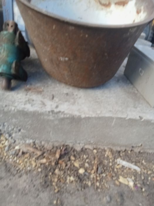 Чан чугунный под реставрацию целый