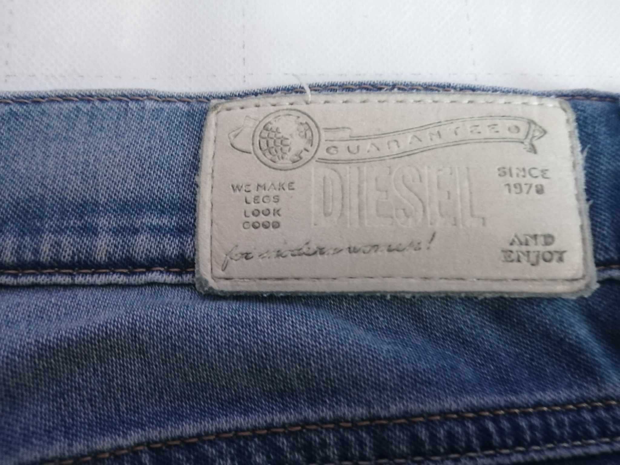 DIESEL Industry Spodenki Damskie Stretch W31 Szorty Jeans Oryginalne