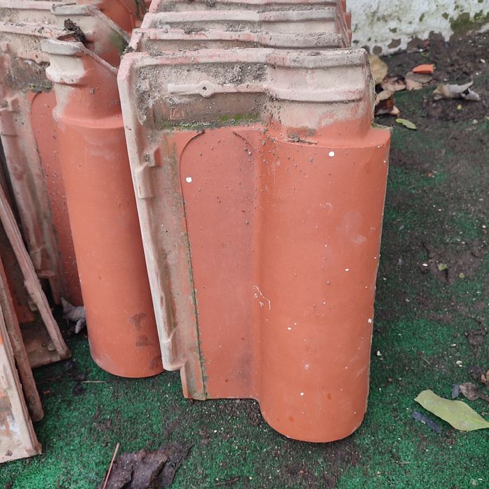 200 telhas marca Margon