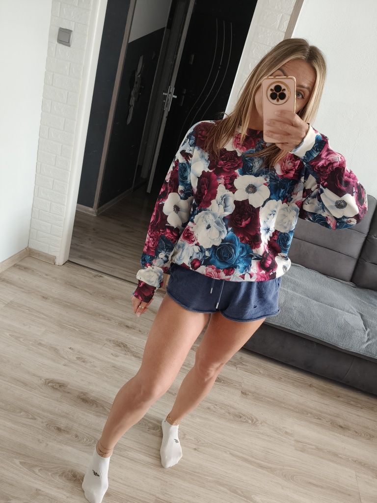 Nowa bluza w kwiaty rozm uniwersalny