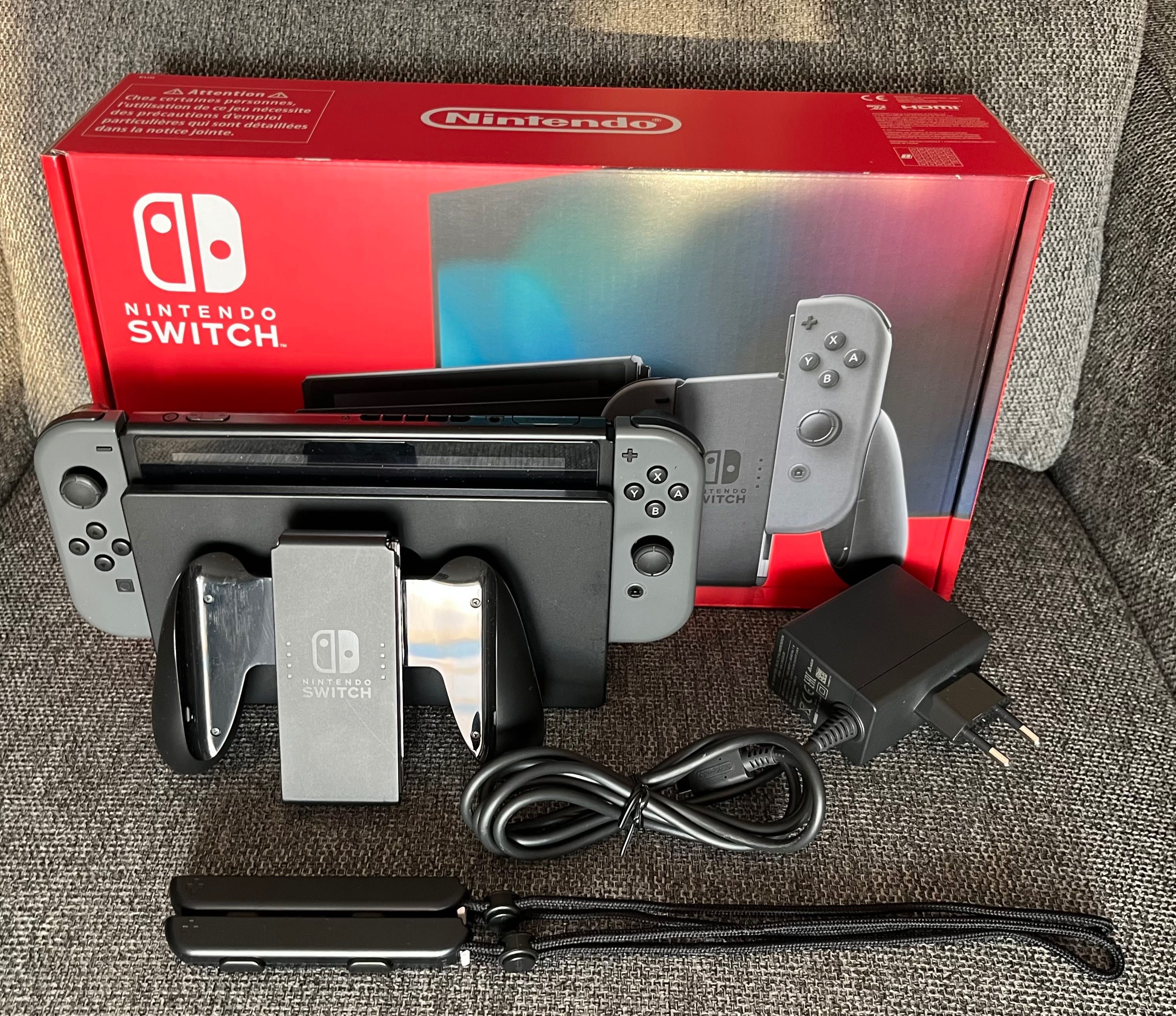 Nintendo Switch v2 + 2 kontrolery + karta pamięci + etui