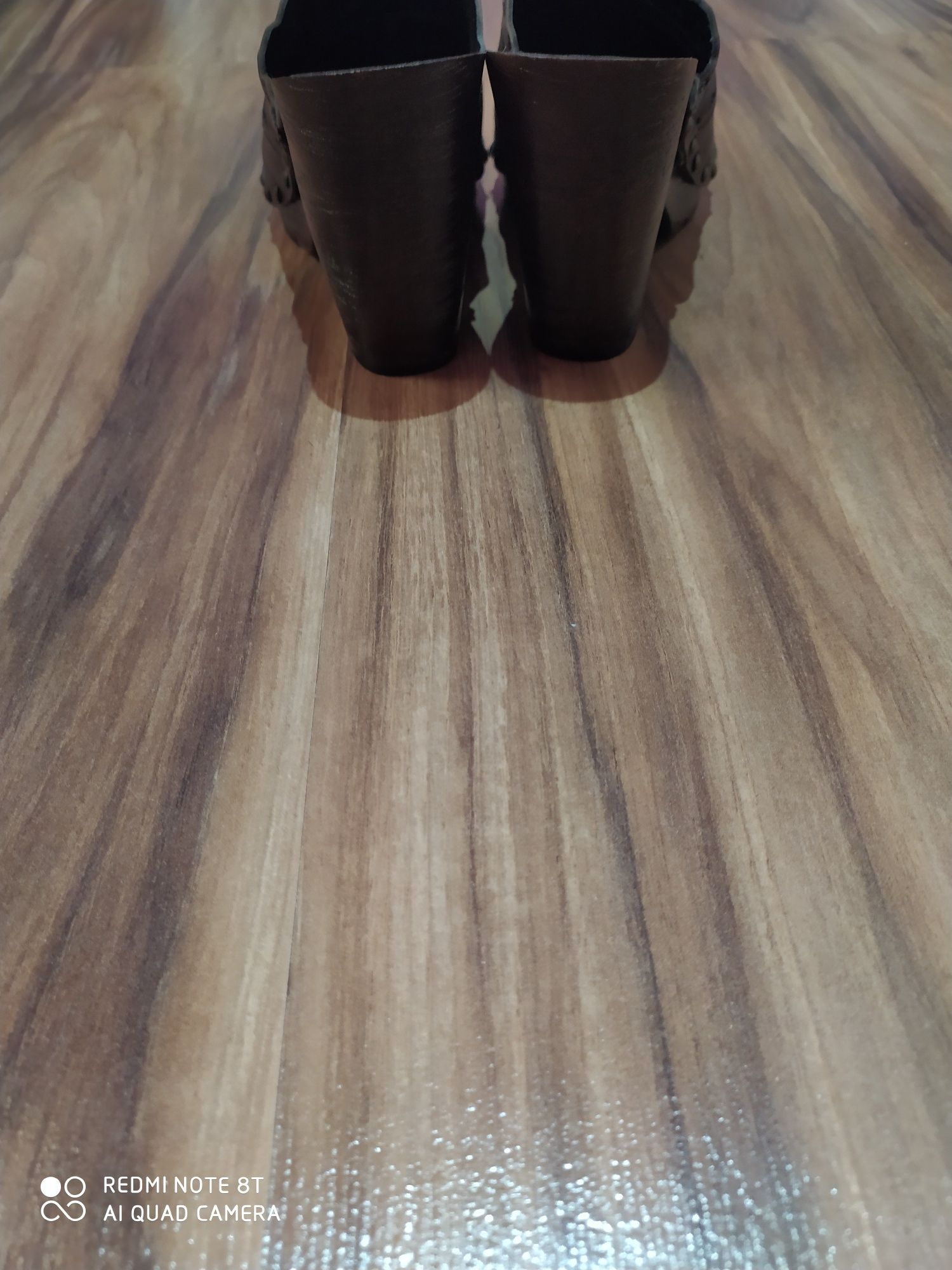 Buty   36  nowe  Deichmann