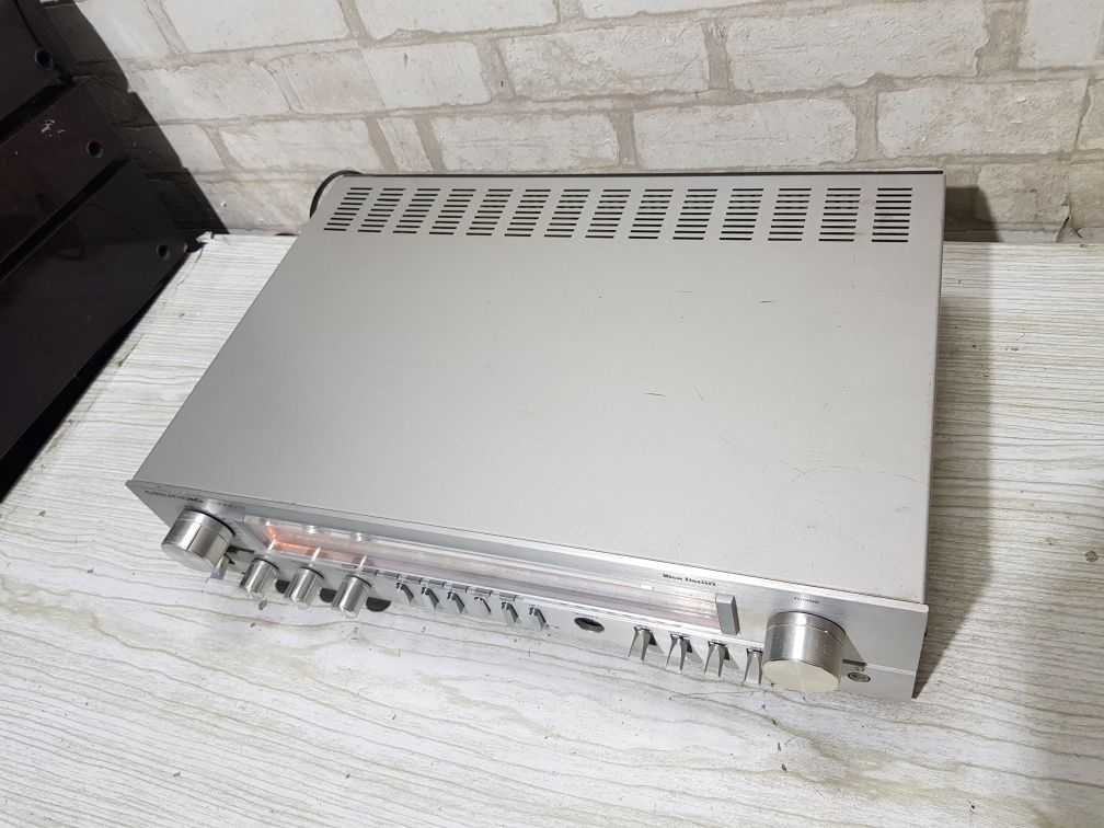AM/FM Стерео ресивер/підсилювач Grundig R 1000-2 2x35 Вт б/у