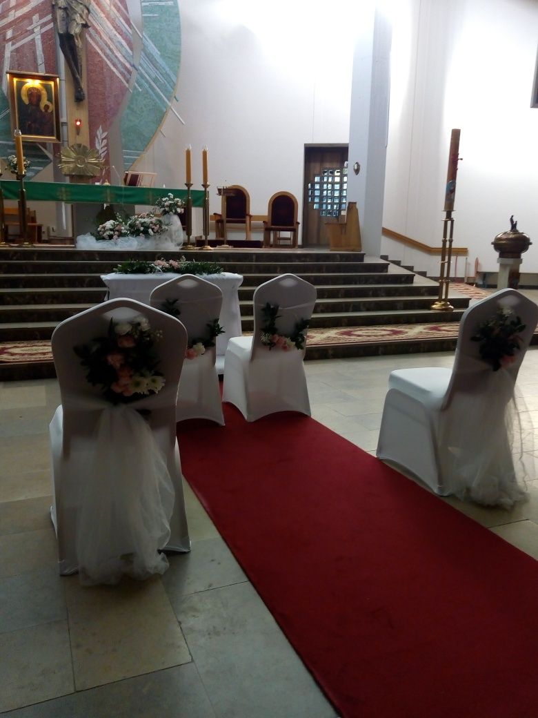 Dekoracja ślubna kościoła