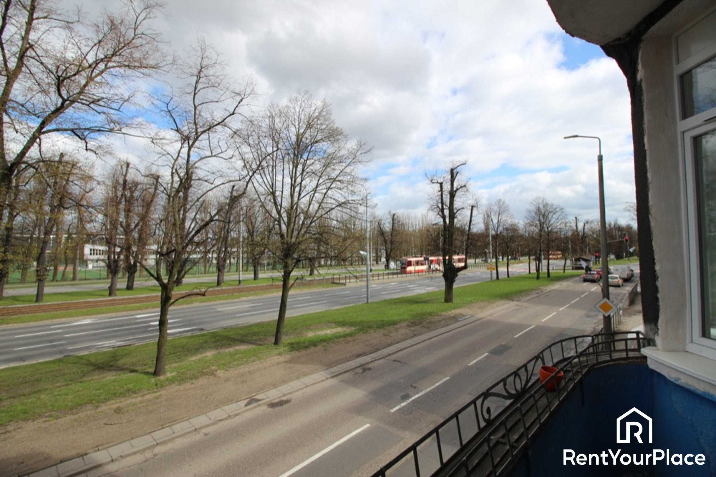 Pokój jednoosobowy nr 1 blisko GUMEDu, Politechniki - Aleja Zwycięstwa