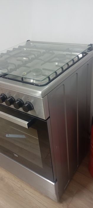 Vendo Fogão a gás semi novo