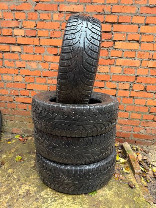 Nokian Hakkapeliitta 5 235/60 R18