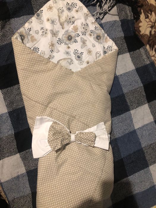 продам дитячий конверт на виписку