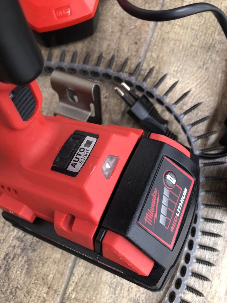 Безщітковий Акум.шуруповерт Milwaukee M18 FSGC-202X