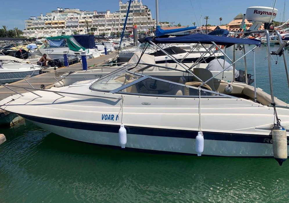 Barco Regal 222 SC Valenati, 8 pessoas Marina de Vilamoura
