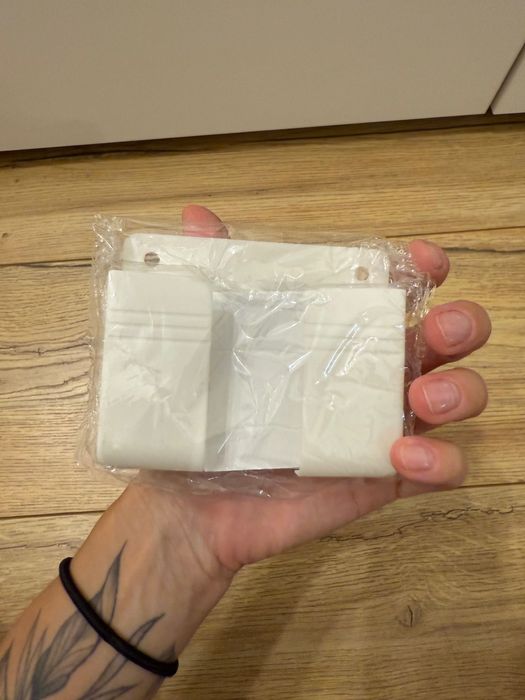 Uchwyt na telefon nowy biały