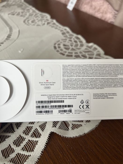 Apple watch SE celullar + GPS 44 silalu