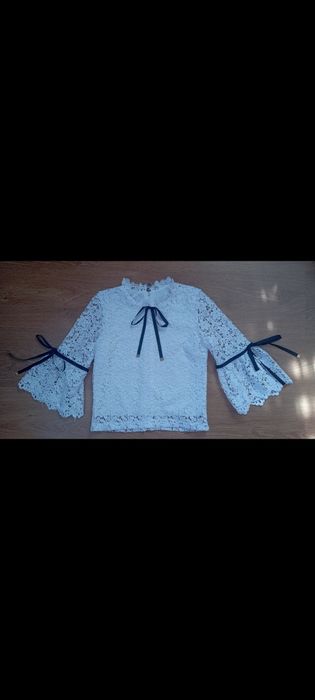 Блузка на дівчинку 9-11 років