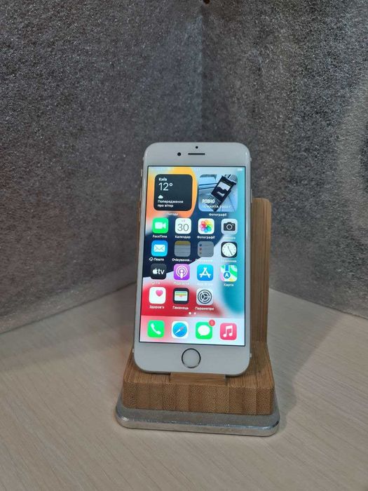 Мобільний телефон \ смартфон Apple iphone 6S IOS 15 16gb