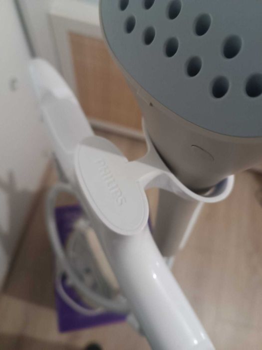 Ferro a vapor vertical Philips