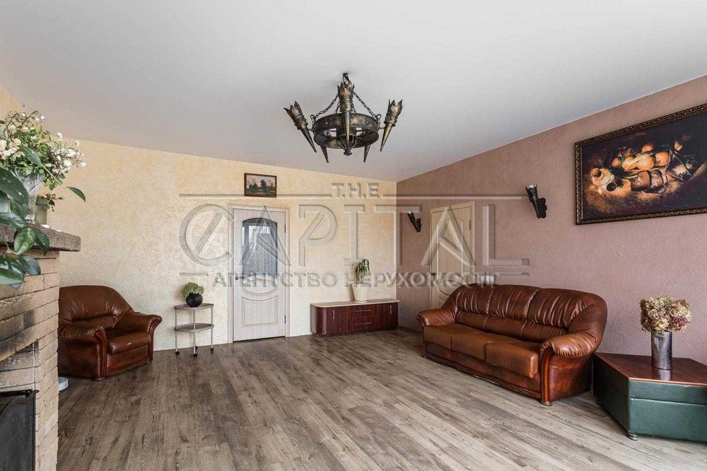 Шикарний будинок з ремонтом, каміном і гаражем у Борисполі 298 м, ГАЗ