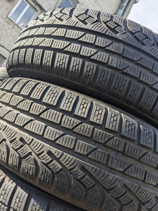 205/65R17 Pirelli