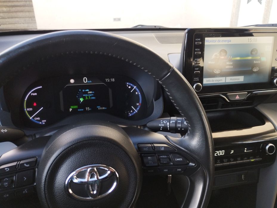 Toyota Yaris cross hybrid 63000km 2022