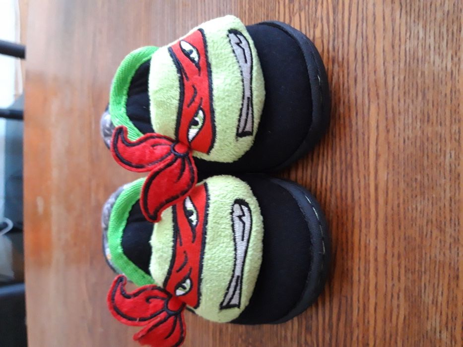 Комнатная обувь