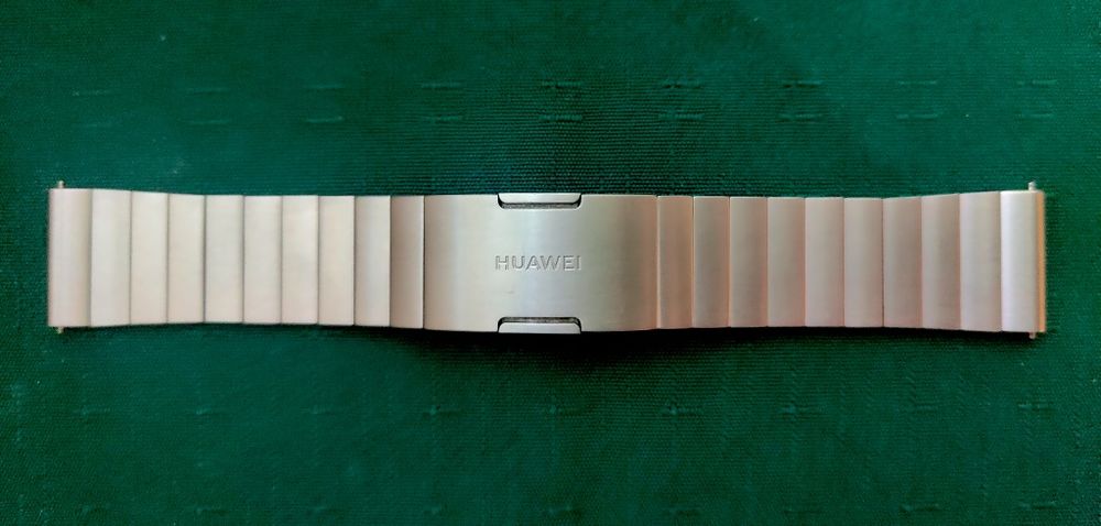 Stalowa bransoleta Huawei w bardzo dobrym stanie