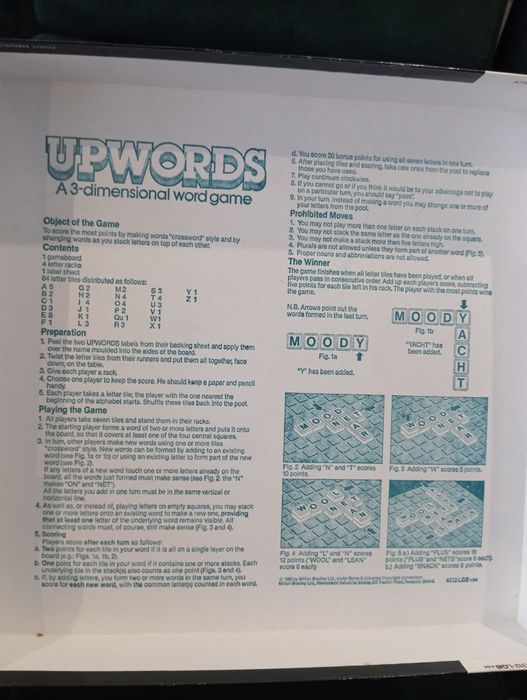 Trójwymiarowa gra słowna UpWords