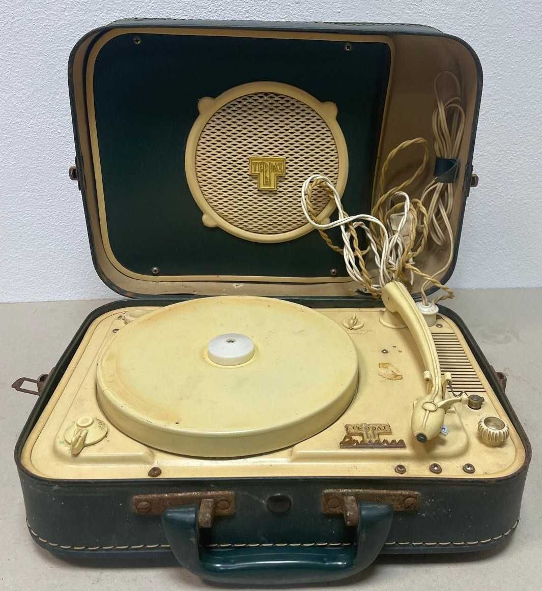 Vintage, mala de mão com Gira Discos