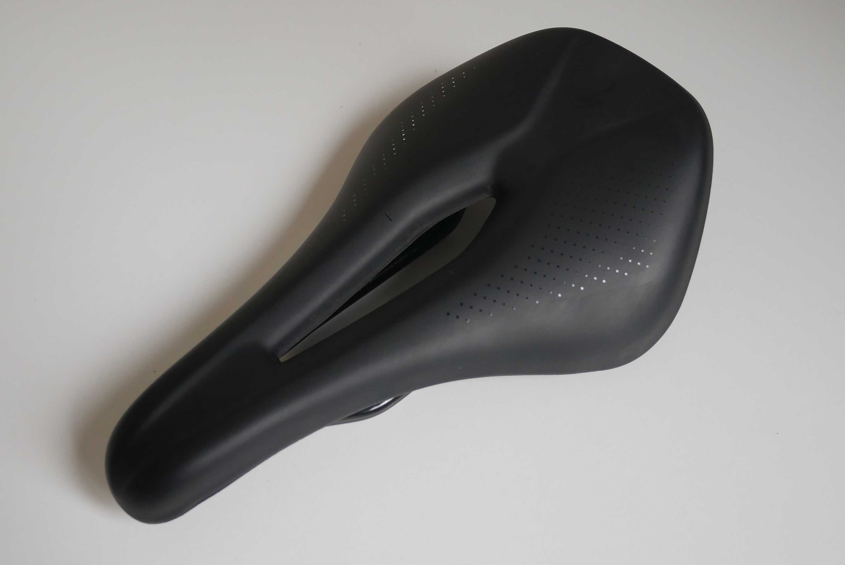 Siodełko Specialized Power 143 mm jak Nowe