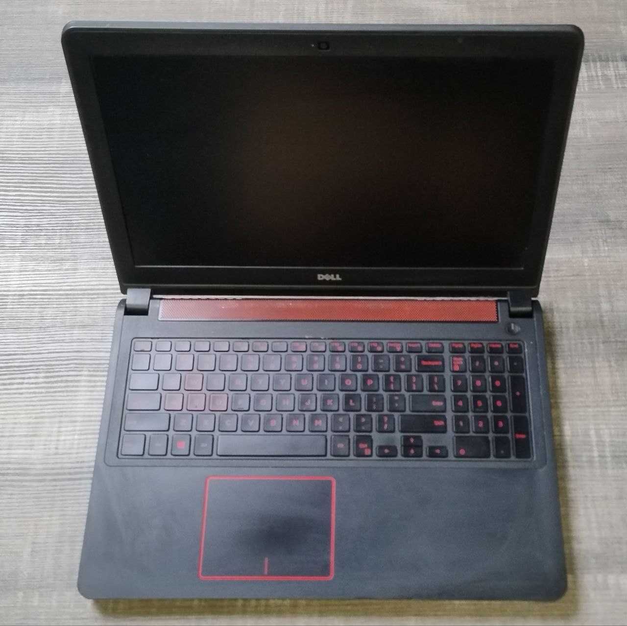 Ігровий ноутбук DELL Inspiron 5577