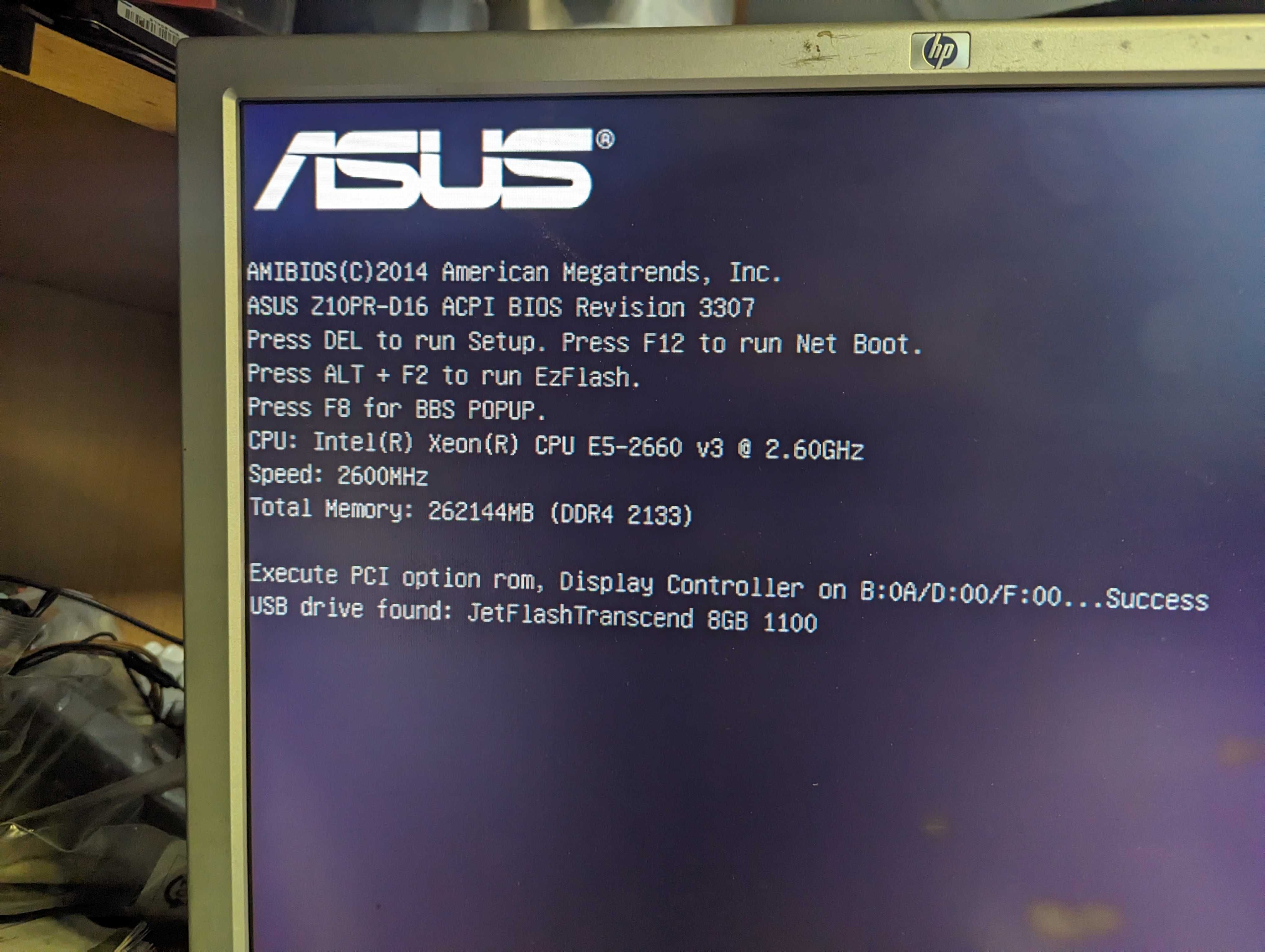 Потужний Сервер ASUS RS500-E8-RS4  i5 2660*2(20 Core)/ Озу 256Gb