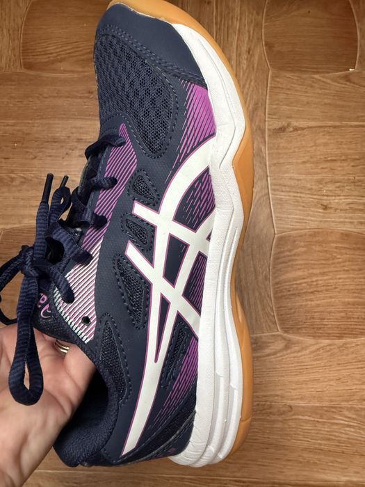 Кросівки Zara, Next