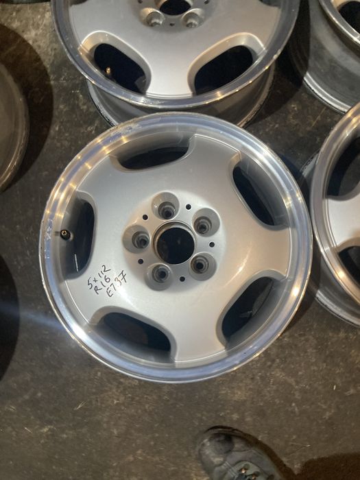 Диски литі mercedes w208 clk 2084010102 5*112 R16 ET37