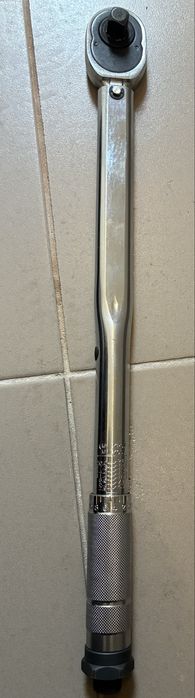 Ключ динамометричний Intertool XT-9006