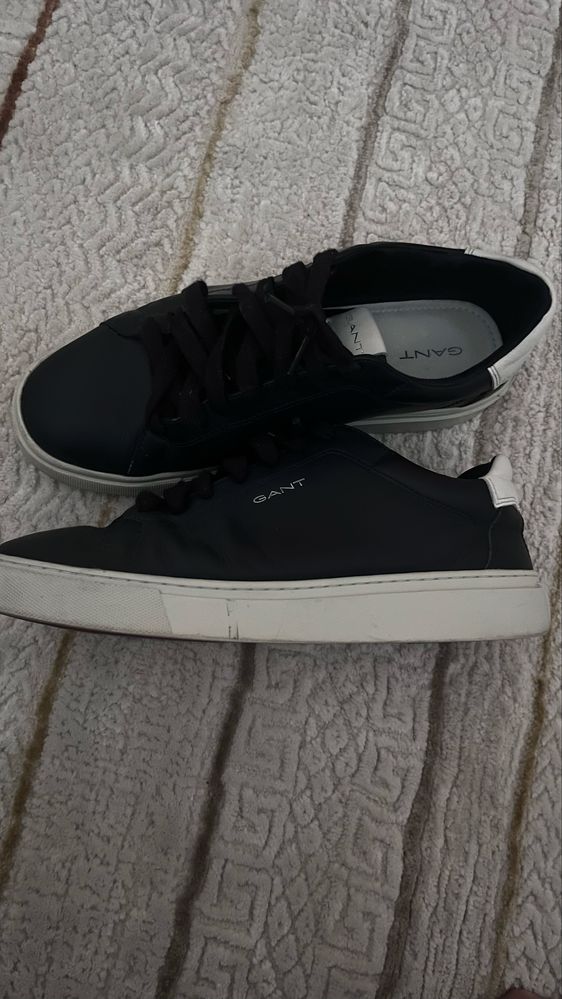 Sapatilha e tenis timberland e Gant cor azul e preto