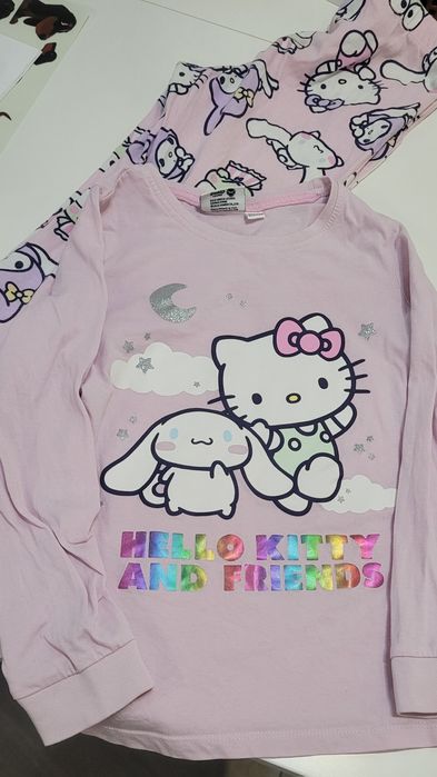 Piżamka hello kitty/ cinnamoroll 122/128