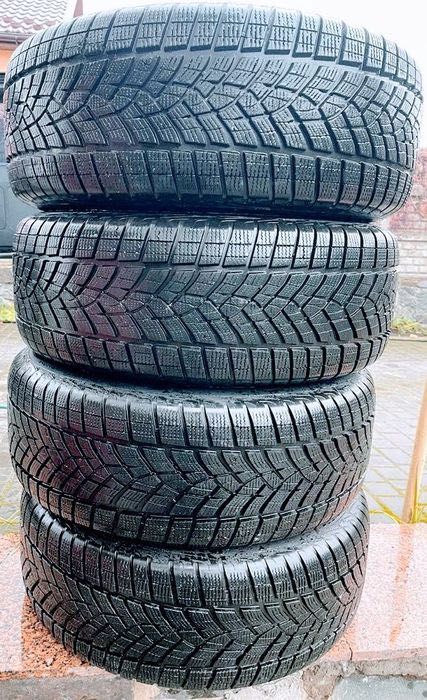265/60 R18 Зимові шини Goodyear UltraGrip Performance