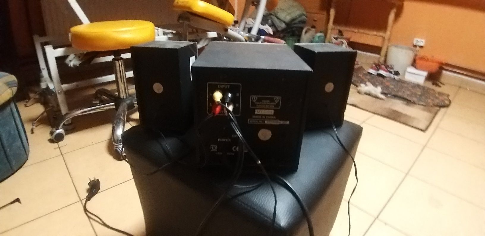 zesatw audio 2+1 subwooofer+2 głośniczki media-tech stan bsb