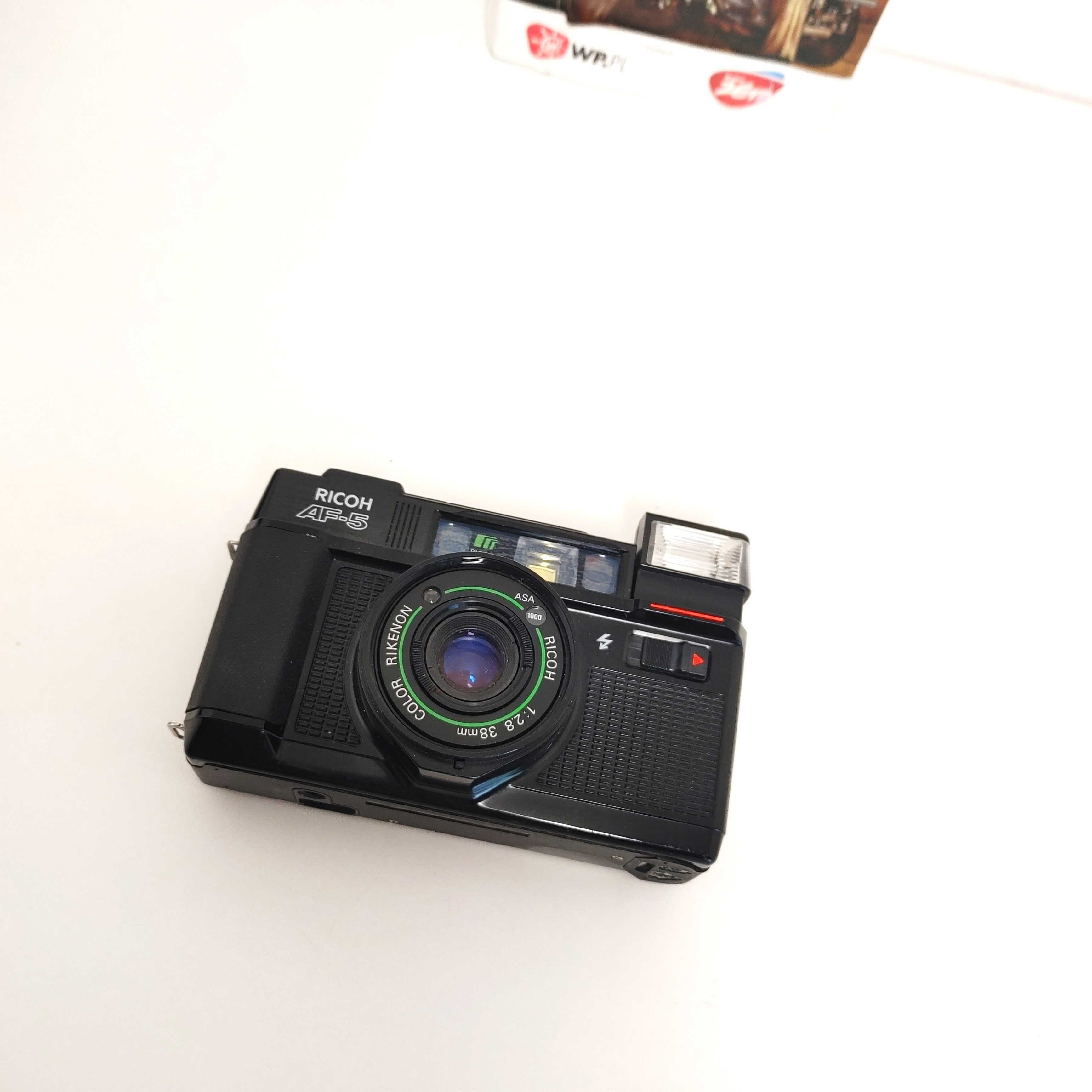 Kompaktowy aparat fotograficzny z 1985 r  RICOH AF 5 po Serwisie ŁADNY