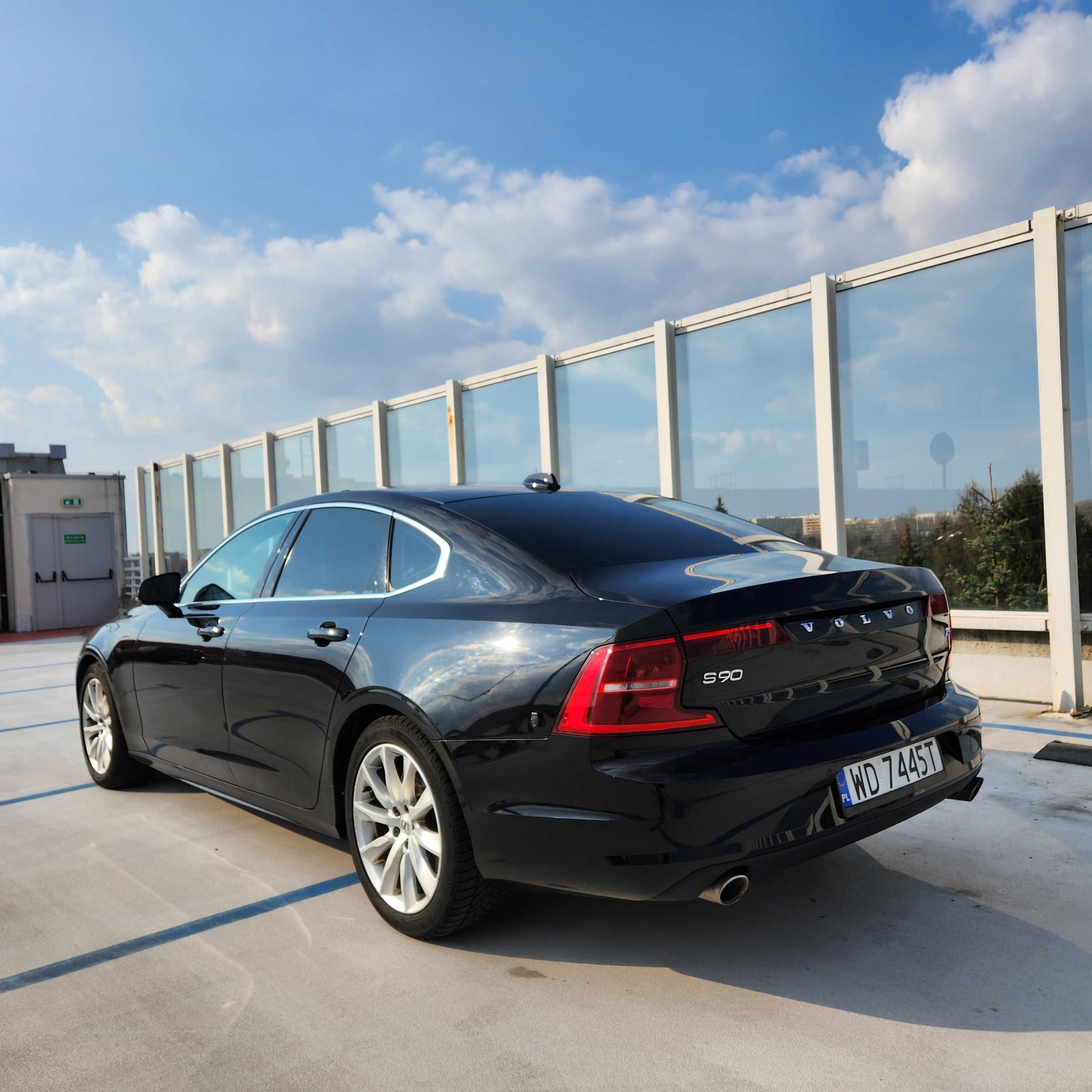 Wynajem wypozyczalnia samochodow aut premium Volvo S90