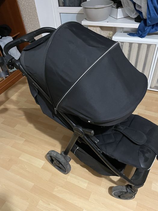 Прогулочная коляска Carrello Bravo