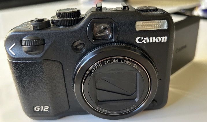 Фотоапарат Canon G12