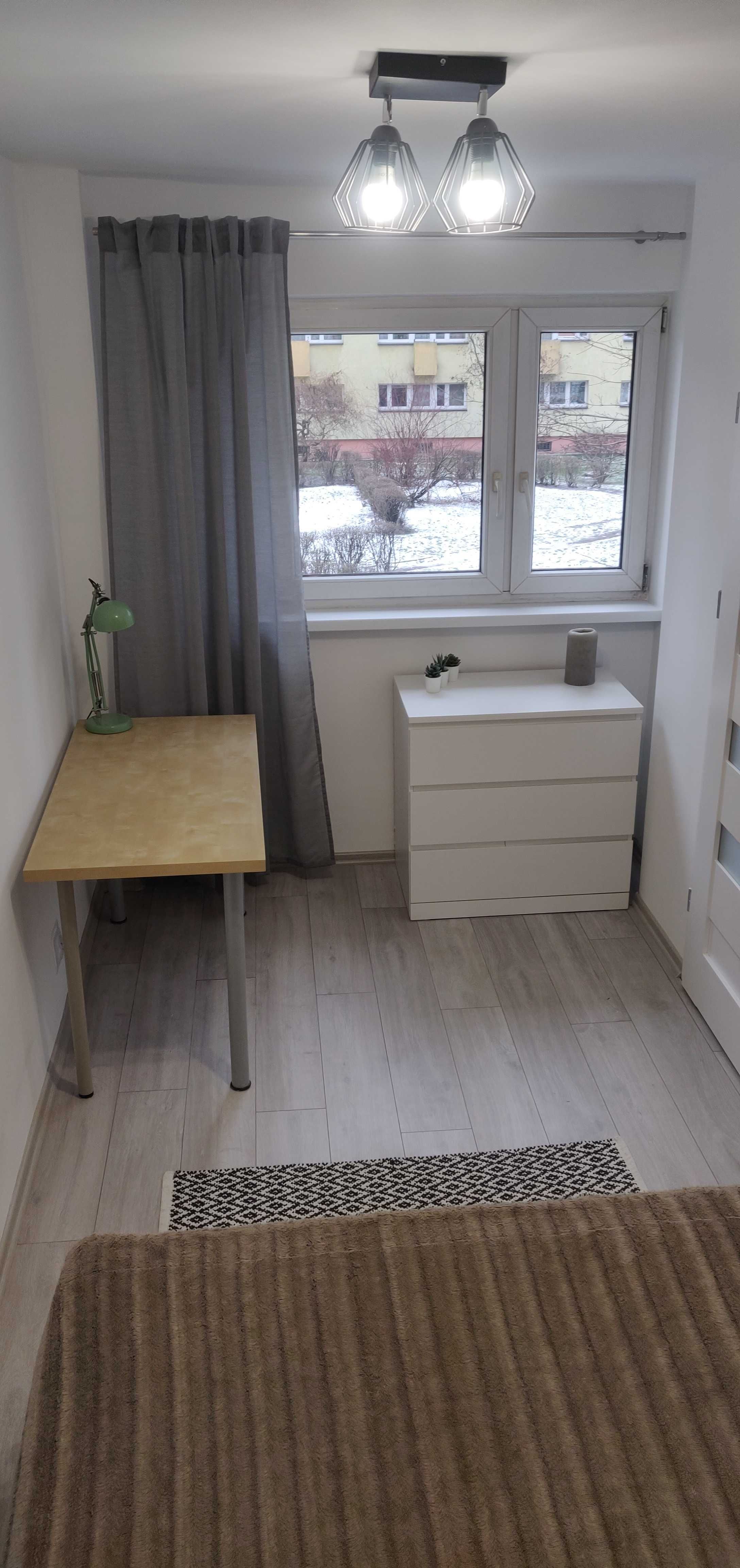Blisko SUM Kawalerka/mieszkanie dwupokojowe centrum ul. Kowalska 14