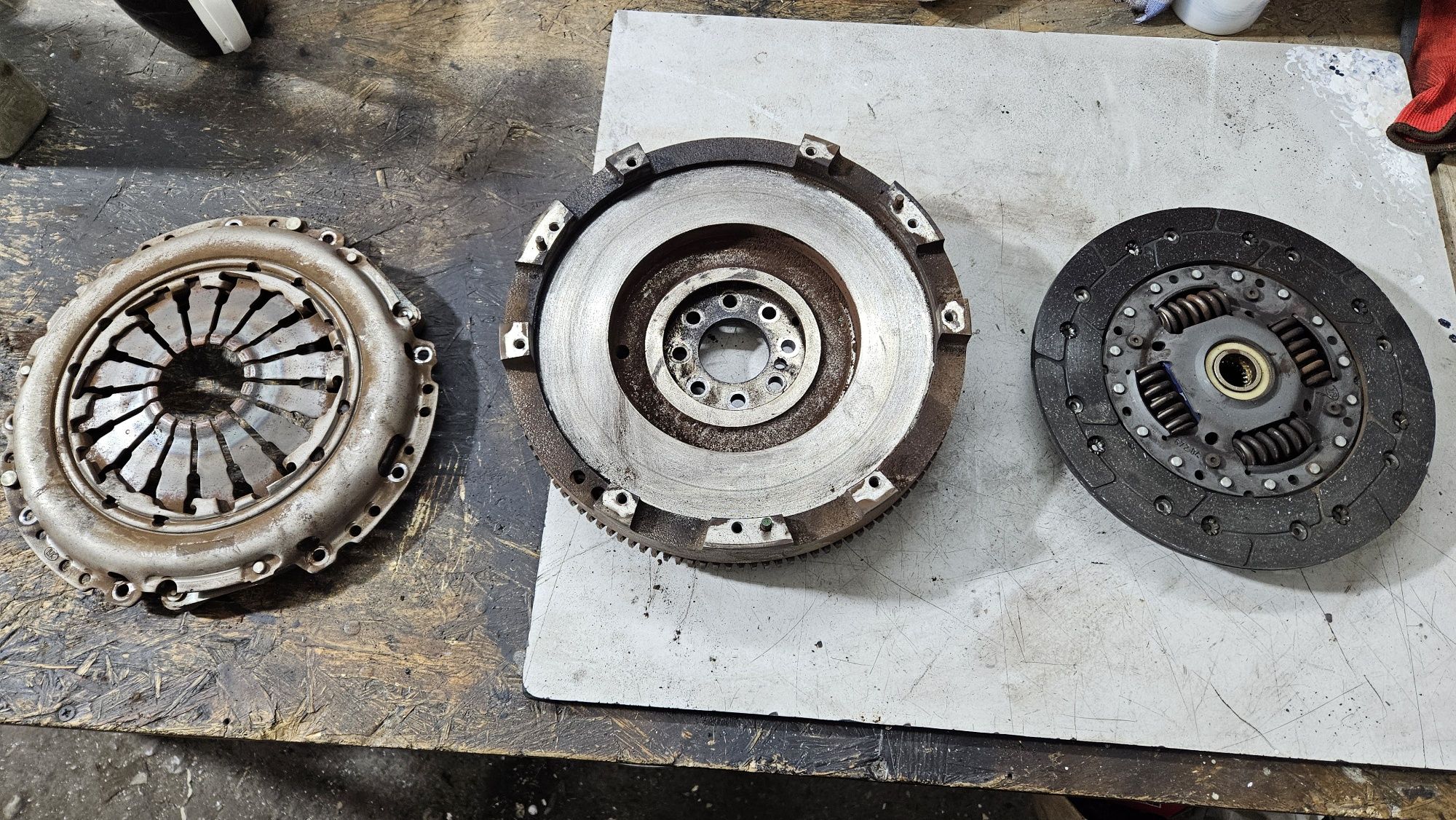 Sprzęgło kompletne a13dte F17 1.3 cdti opel astra j corsa d meriva b